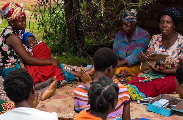 Spargruppe-Kleinkredite-Entwicklungshilfe-Deichmann-Stiftung-Malawi-Ellen Lebensgrundlagen Malawi - Wirtschaftliche Lebensgrundlage schaffen