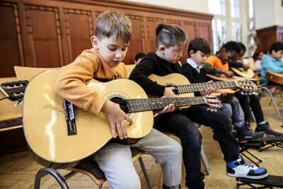 UebehausKray_Integrationsarbeit durch kulturelle Bildung musikalische Ferienangebote Musikunterricht