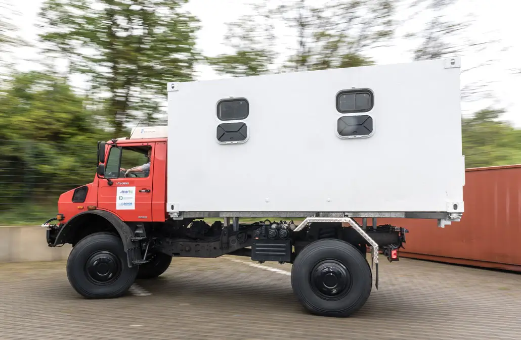 deichmann_stiftung_spenden_header_img3b